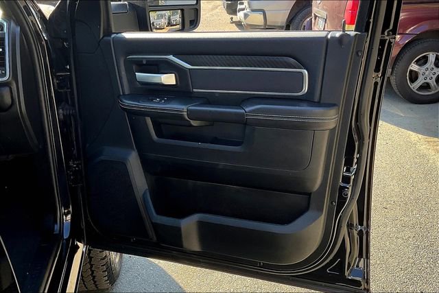 New 2025 RAM 2500 Big Horn AWD/4WD image 25