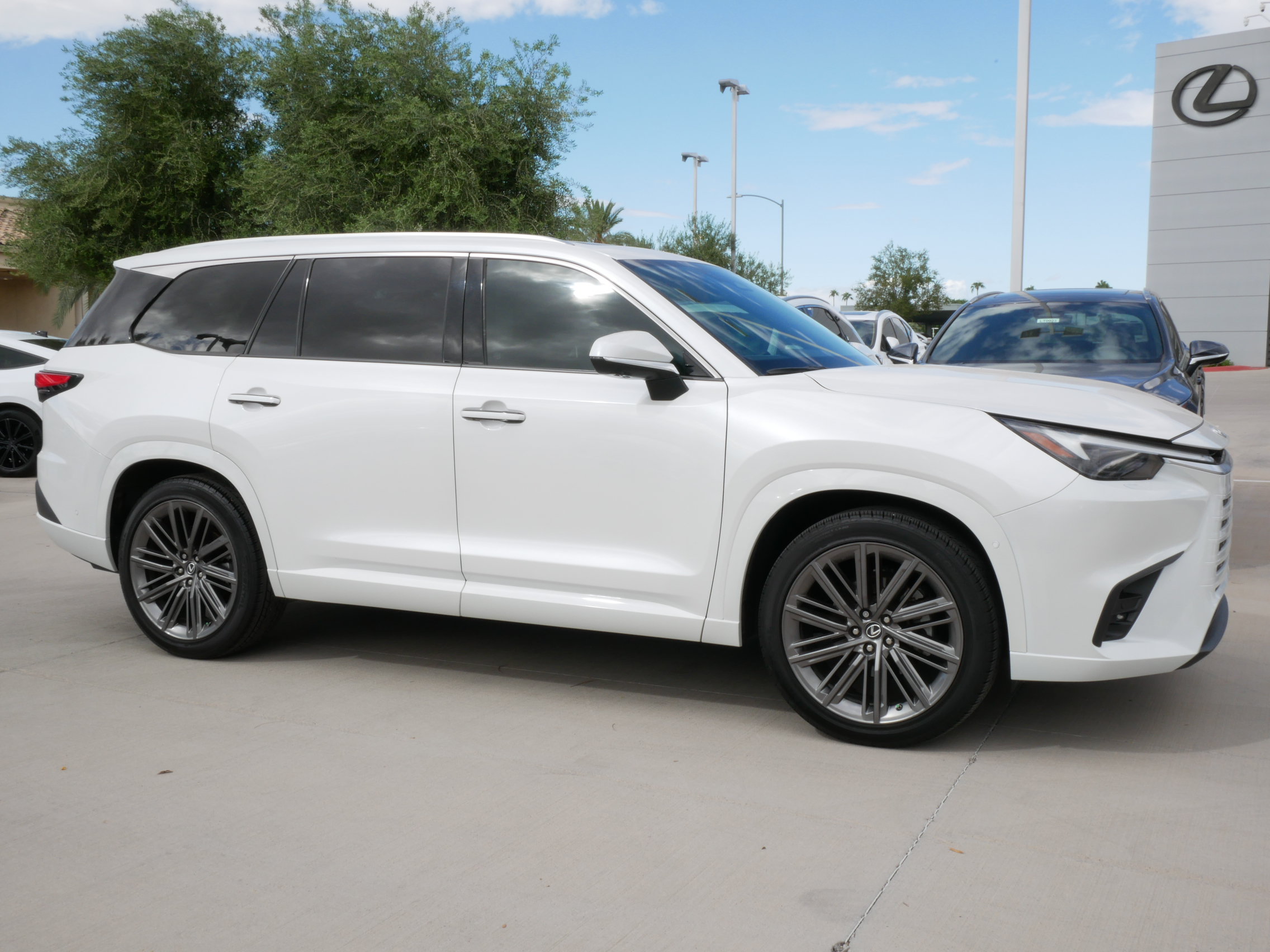 Used 2024 Lexus TX 350 AWD w/ Technology Package image 15