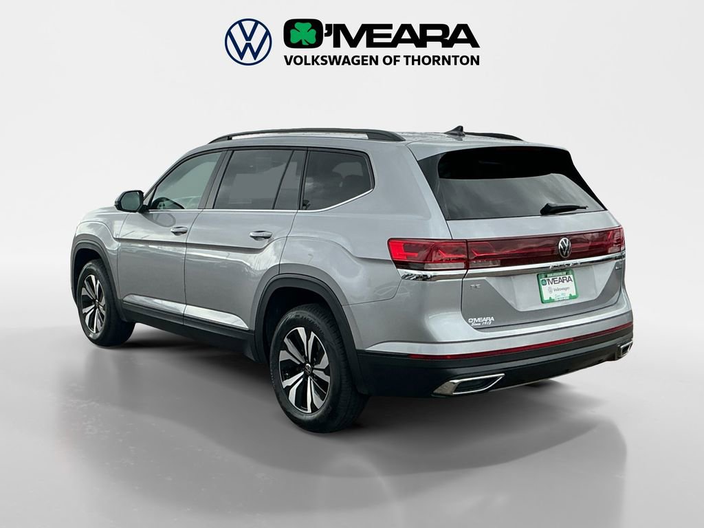 Used 2024 Volkswagen Atlas SE image 3