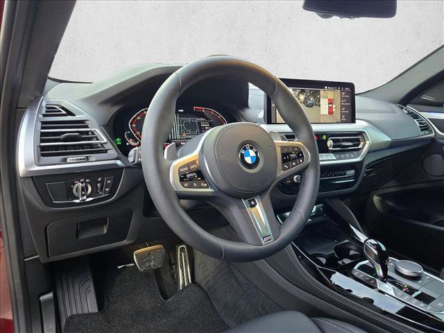 Used 2025 BMW X4 xDrive30i w/ Premium Package image 10