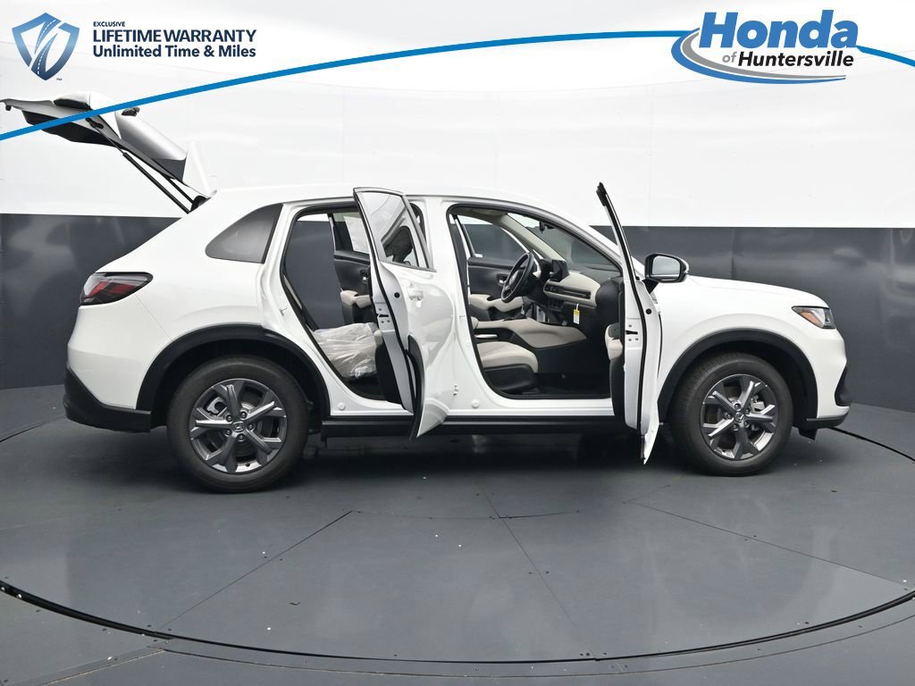 New 2027 Honda HR-V LX image 50