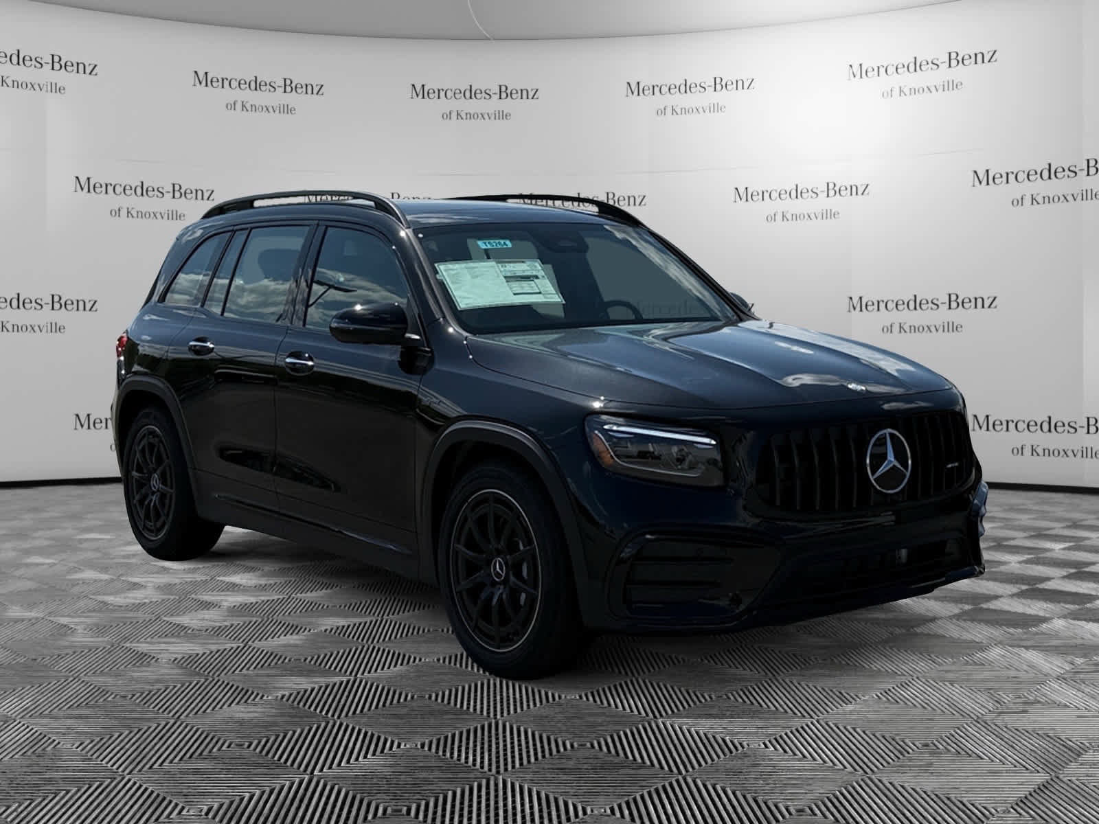 New 2025 Mercedes-Benz GLB 35 AMG 4MATIC image 7