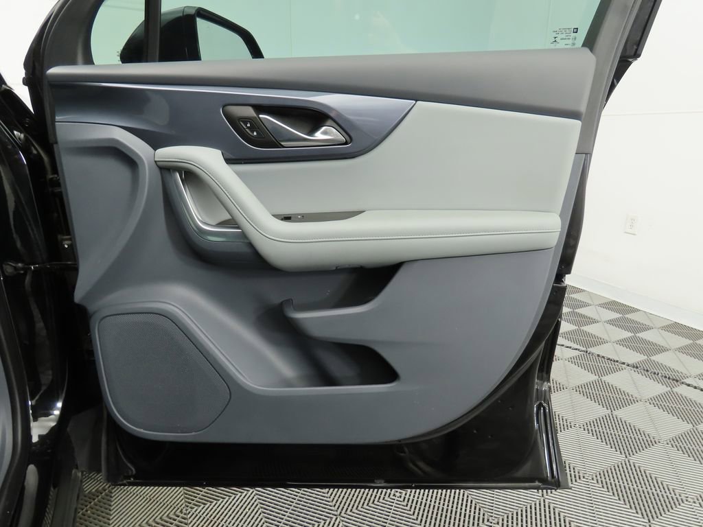 Used 2021 Chevrolet Blazer LT image 23