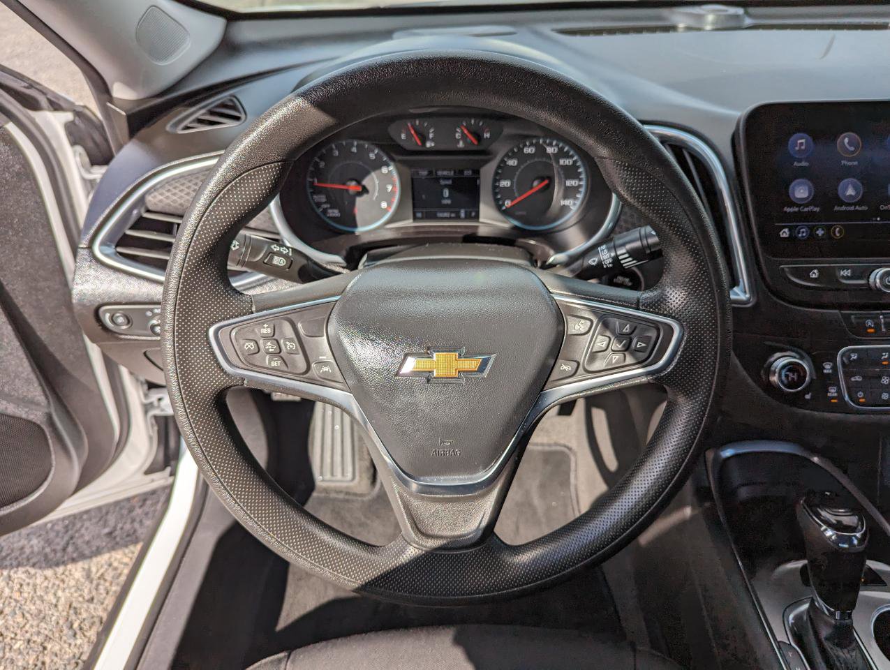Used 2020 Chevrolet Malibu LT image 14