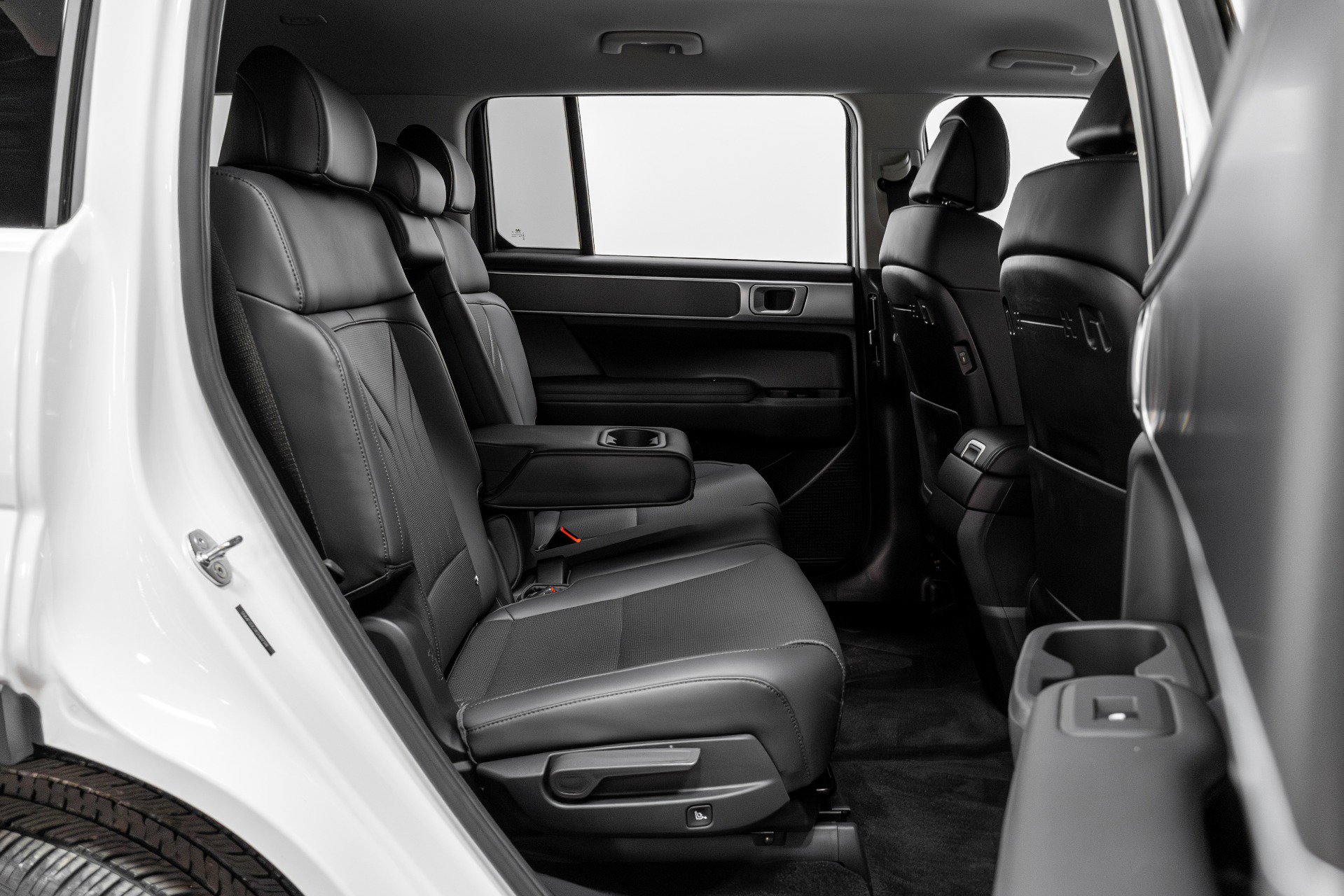 Used 2025 Hyundai Santa Fe SEL image 22