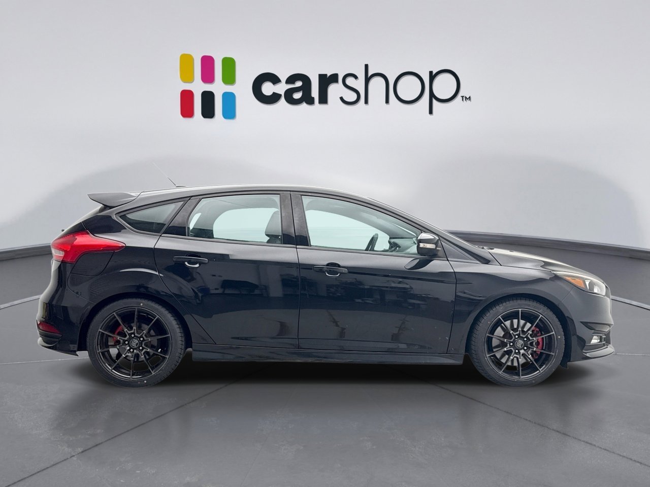Used 2017 Ford Focus ST w/ Equipment Group 402A image 6