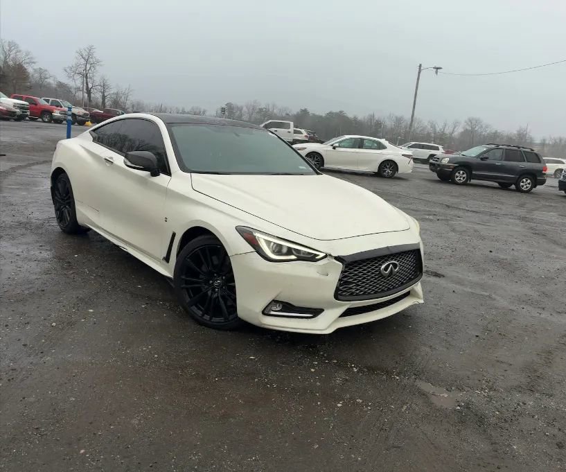 Used 2017 INFINITI Q60 Red Sport 400