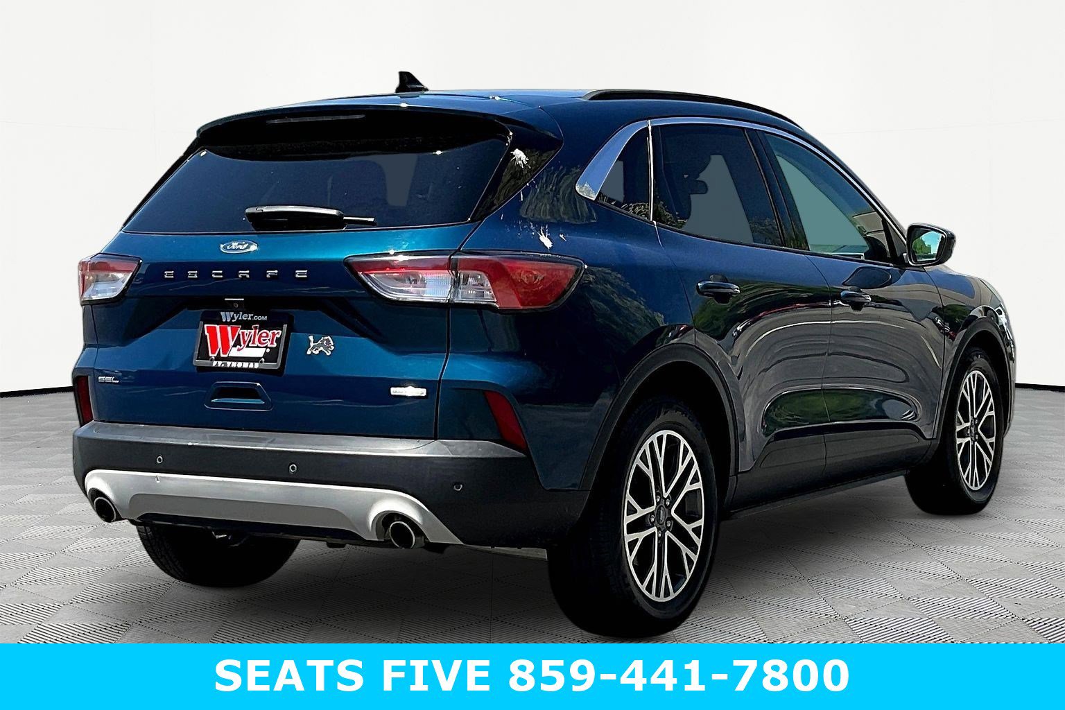 Used 2020 Ford Escape SEL FWD image 6