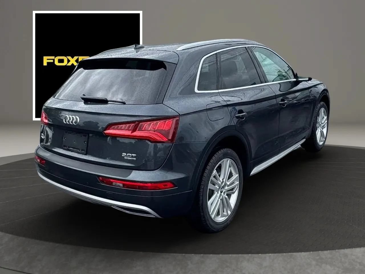 Used 2018 Audi Q5 2.0T Premium Plus w/ Premium Plus Package AWD/4WD image 5