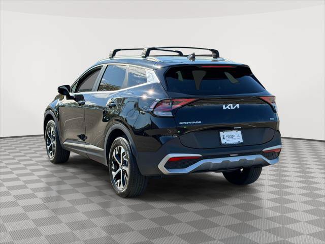 Used 2024 Kia Sportage EX AWD/4WD image 5