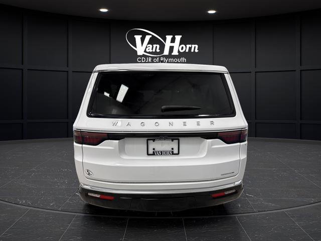 Used 2024 Jeep Wagoneer L Series II w/ Convenience Group I image 13