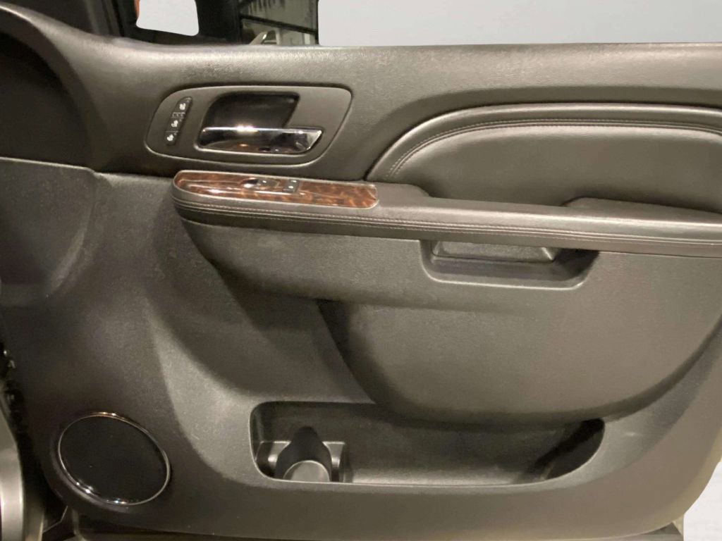 Used 2013 GMC Sierra 3500 Denali w/ Snow Plow Prep Package image 31