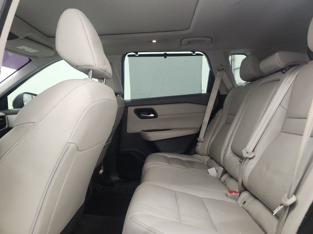 Used 2023 Nissan Rogue SL w/ SL Premium Package FWD image 10