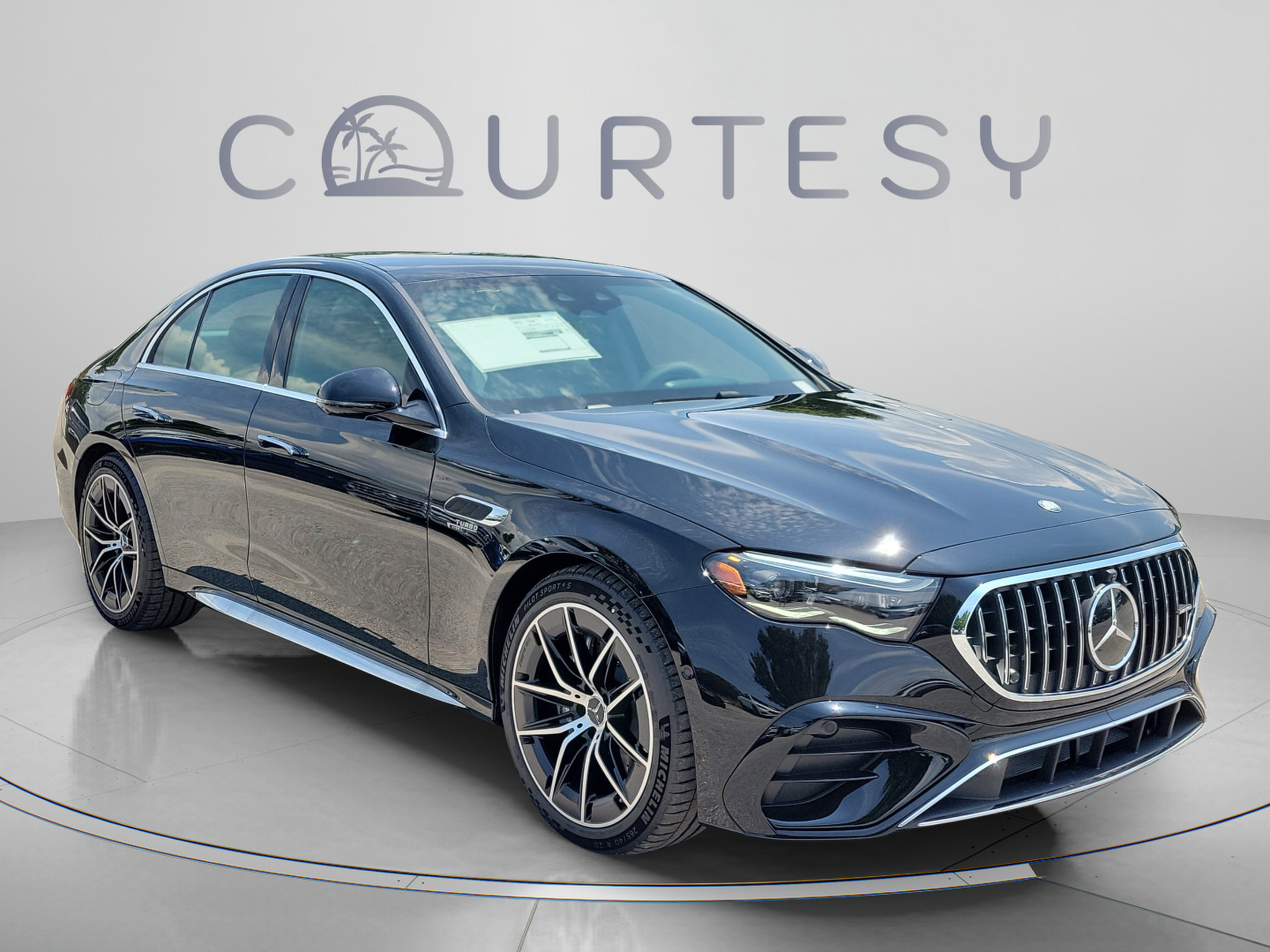 New 2026 Mercedes-Benz E 53 AMG e 4MATIC Sedan image 3