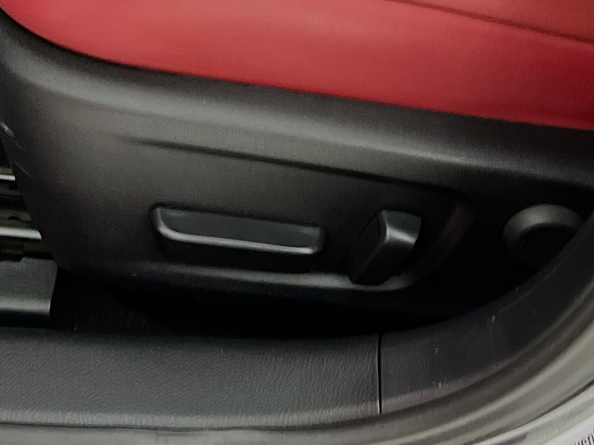 Used 2023 Lexus IS 350 F Sport w/ Navigation Package image 16