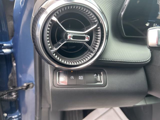New 2026 Chevrolet Equinox LT w/ Convenience Package II image 18