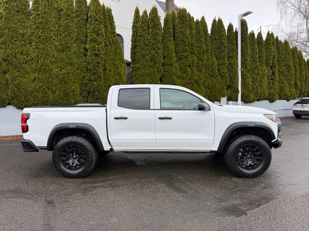 Used 2024 Chevrolet Colorado Trail Boss image 9