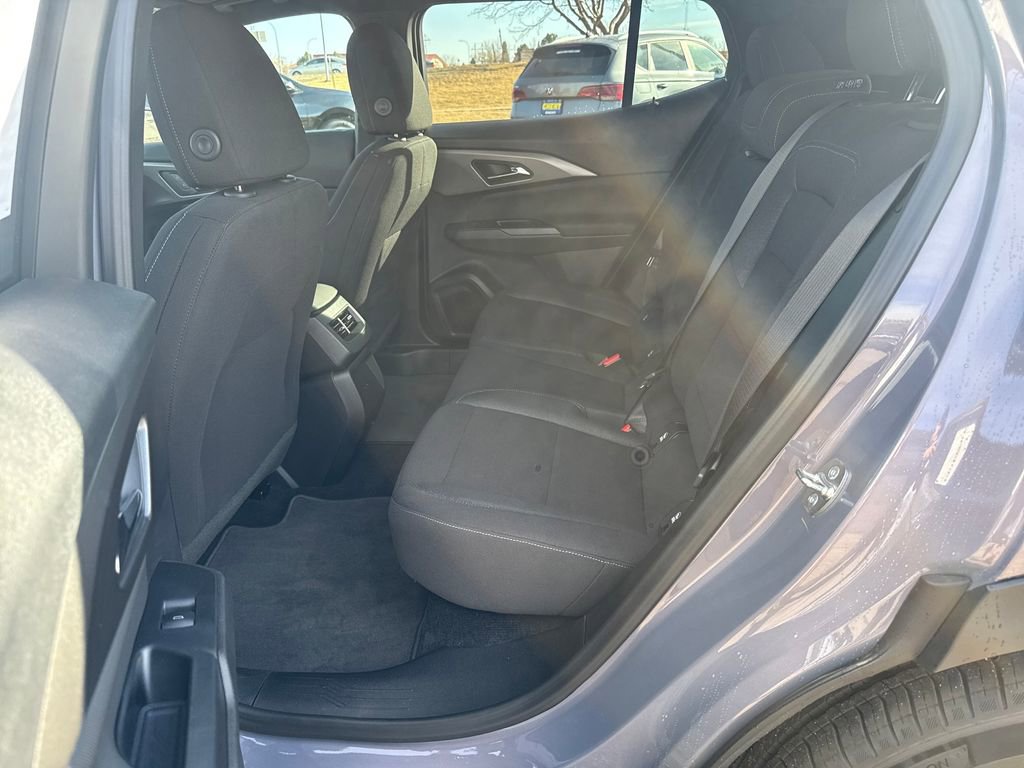 New 2026 Chevrolet Equinox EV LT w/ Comfort Package AWD/4WD image 24