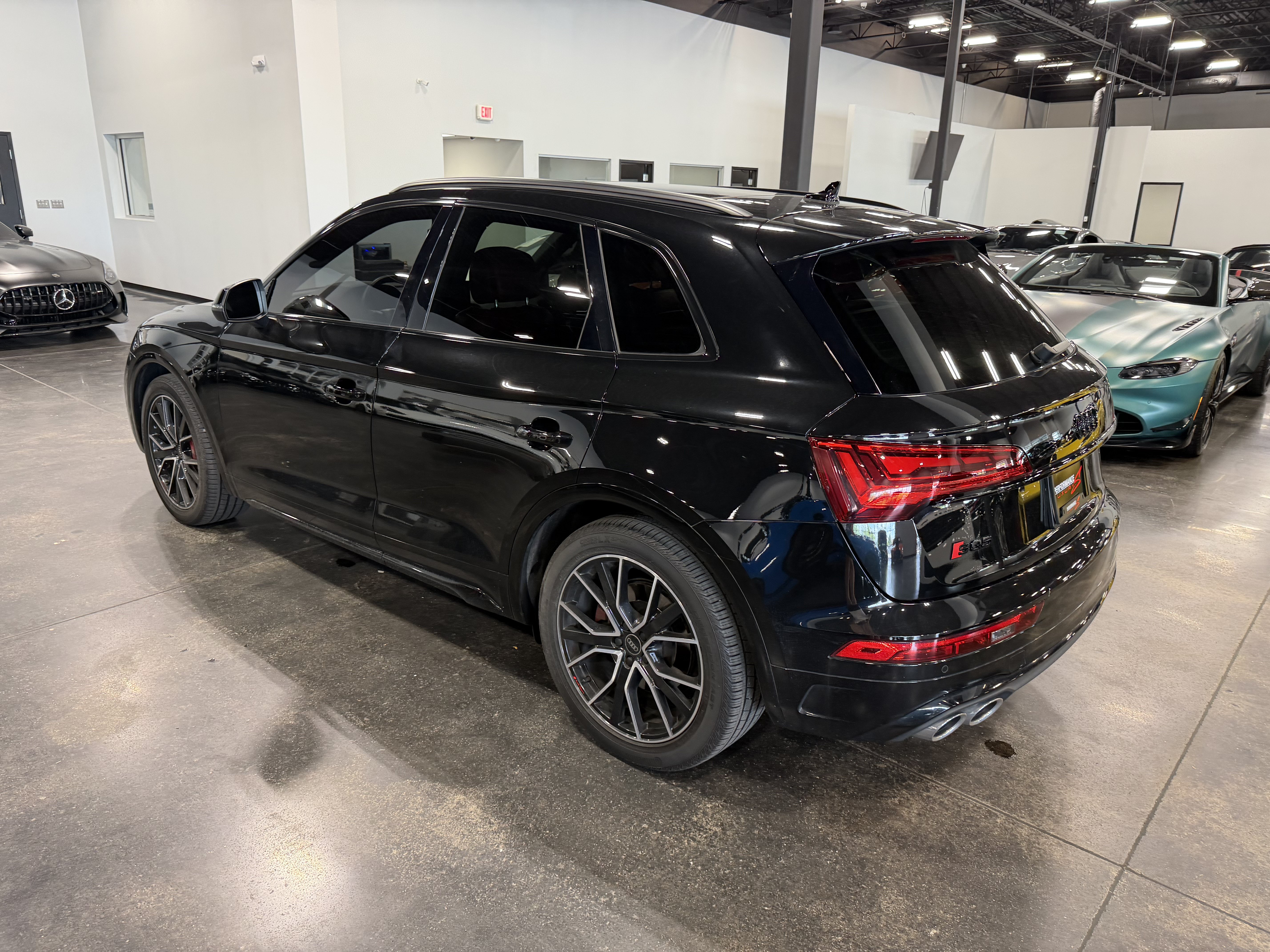 Used 2023 Audi SQ5 Premium Plus w/ Premium Plus Package AWD/4WD image 3