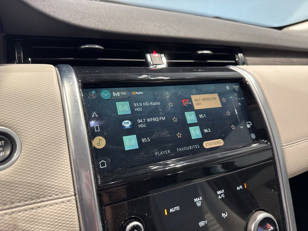 Used 2022 Land Rover Discovery Sport S R-Dynamic image 22