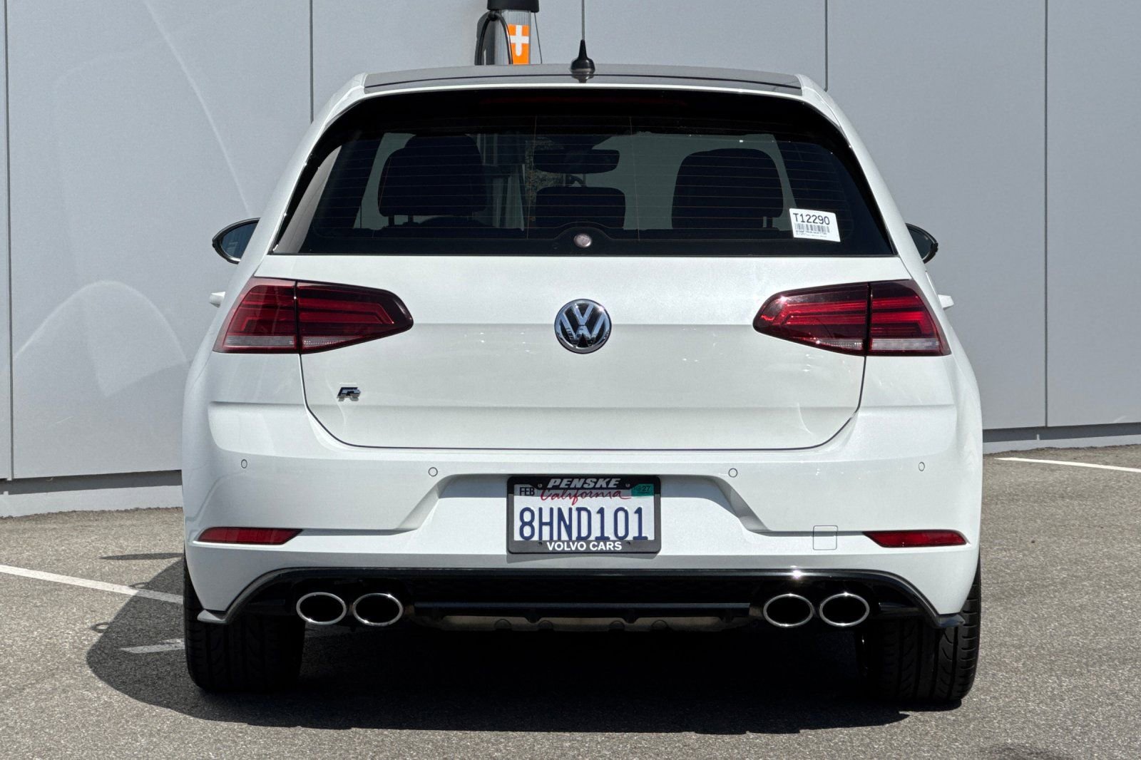 Used 2018 Volkswagen Golf R 4-Door AWD/4WD image 4