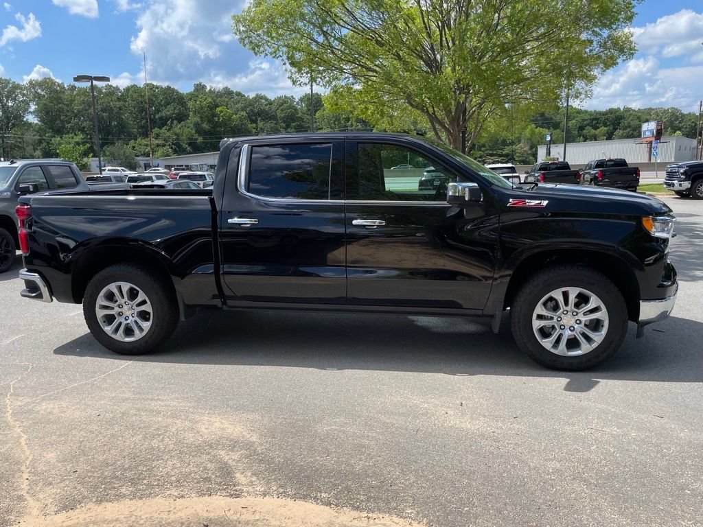 New 2026 Chevrolet Silverado 1500 LTZ w/ Technology Package AWD/4WD image 8