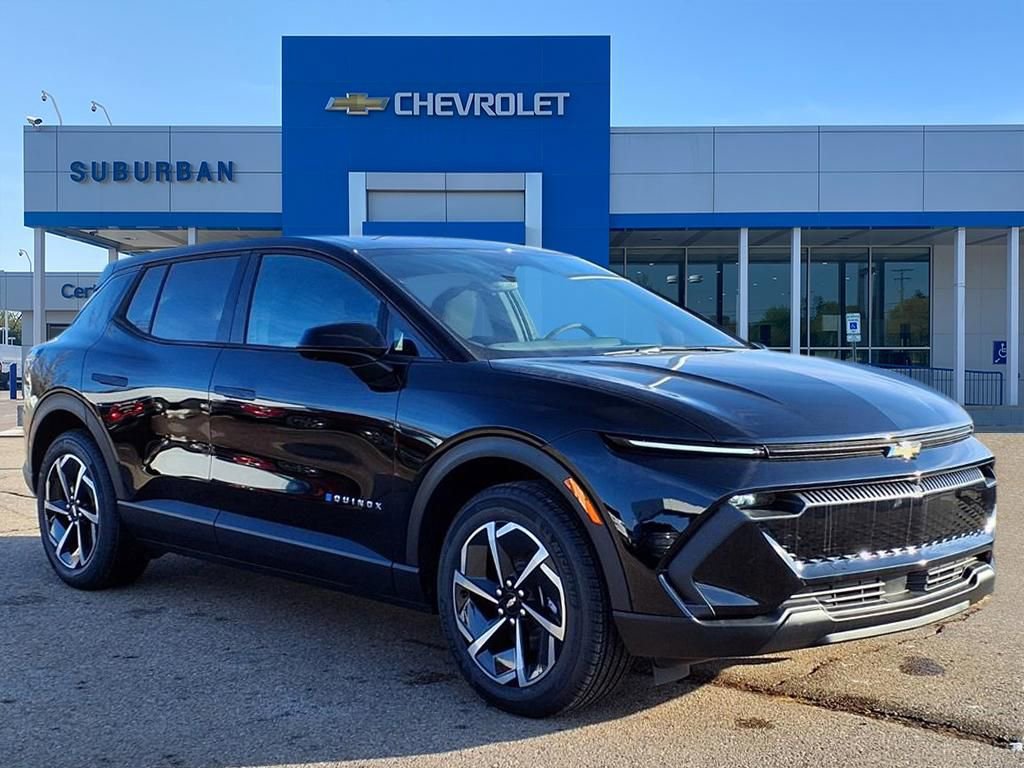 New 2026 Chevrolet Equinox EV LT image 3