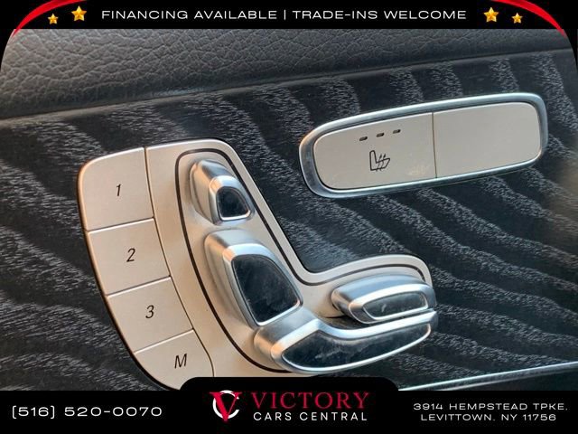 Used 2018 Mercedes-Benz GLC 300 4MATIC w/ Premium Package image 10