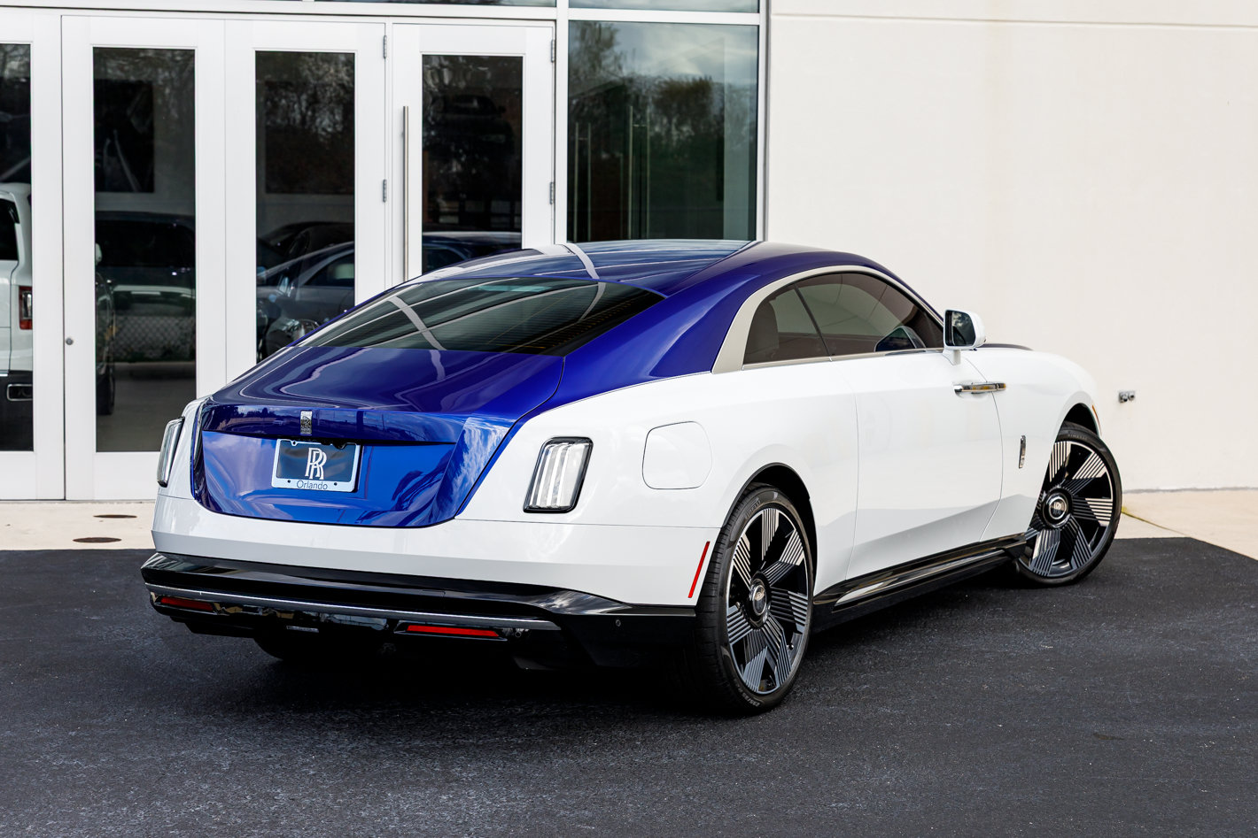 Used 2024 Rolls-Royce Spectre w/ Spectre Launch Package AWD/4WD image 20