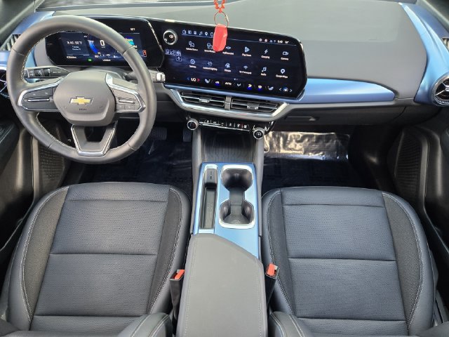 Certified 2024 Chevrolet Equinox EV LT FWD image 18