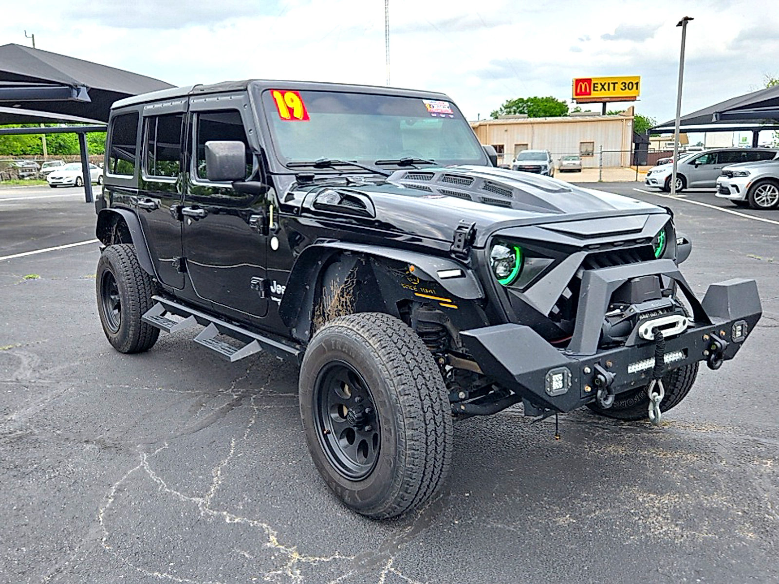 Used 2019 Jeep Wrangler Unlimited Sport S image 2
