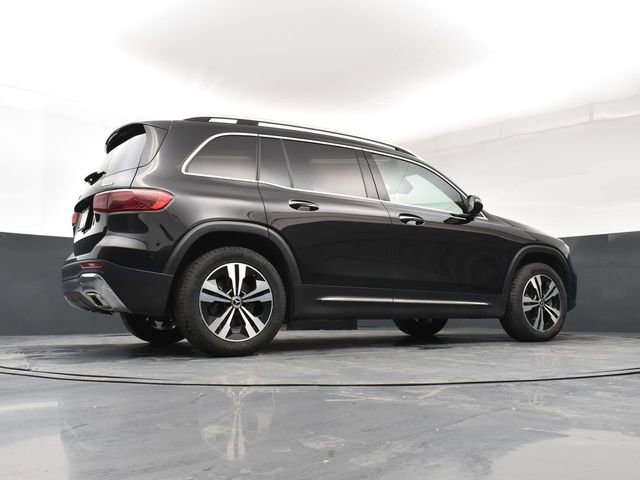 Used 2025 Mercedes-Benz GLB 250 4MATIC image 24