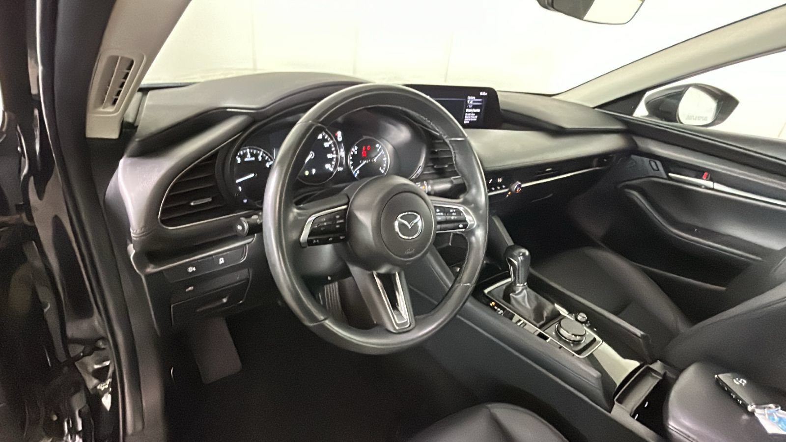 Used 2024 MAZDA MAZDA3 s FWD image 16