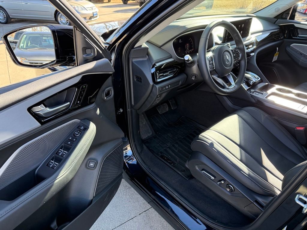 Certified 2026 Acura MDX SH-AWD image 15