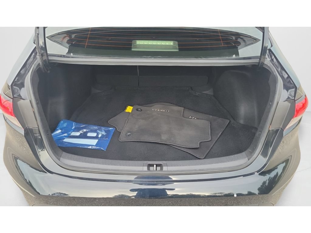 Used 2023 Toyota Corolla LE FWD image 22