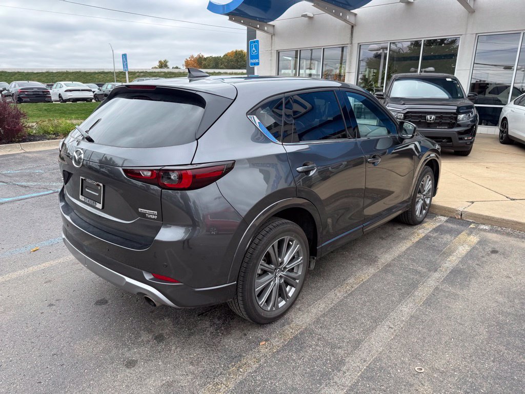 Used 2025 MAZDA CX-5 Signature AWD/4WD image 3