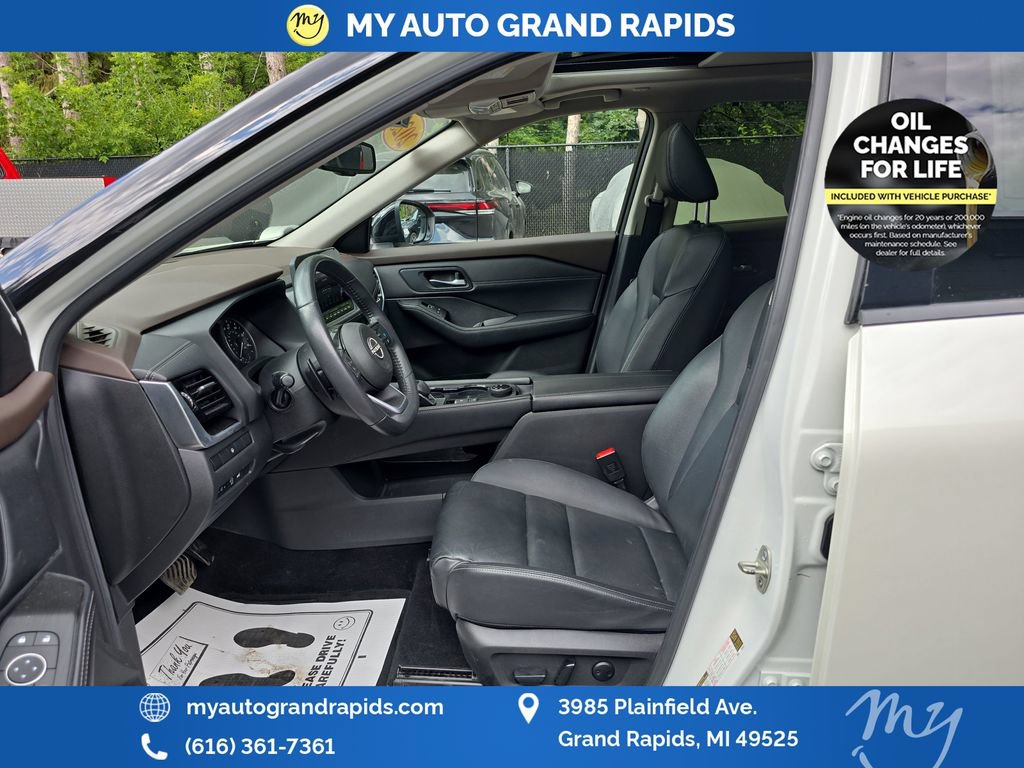 Used 2023 Nissan Rogue SL AWD/4WD image 10
