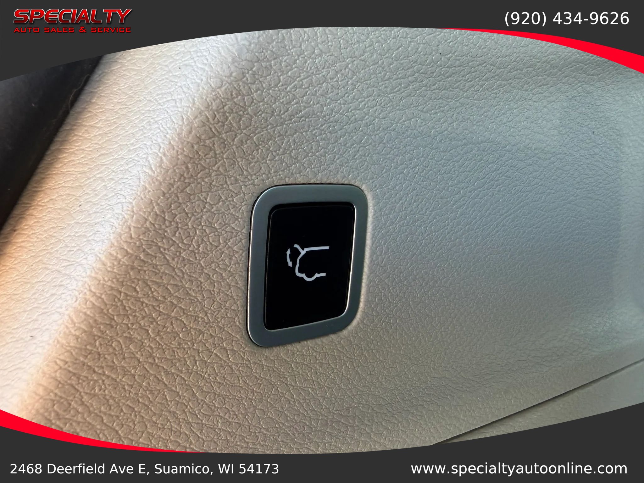 Used 2018 Chrysler Pacifica Limited FWD image 26