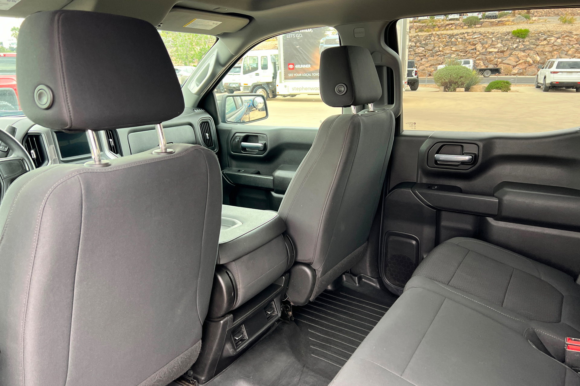 Used 2021 Chevrolet Silverado 1500 Custom Trail Boss w/ LPO, Dark Essentials Package image 20