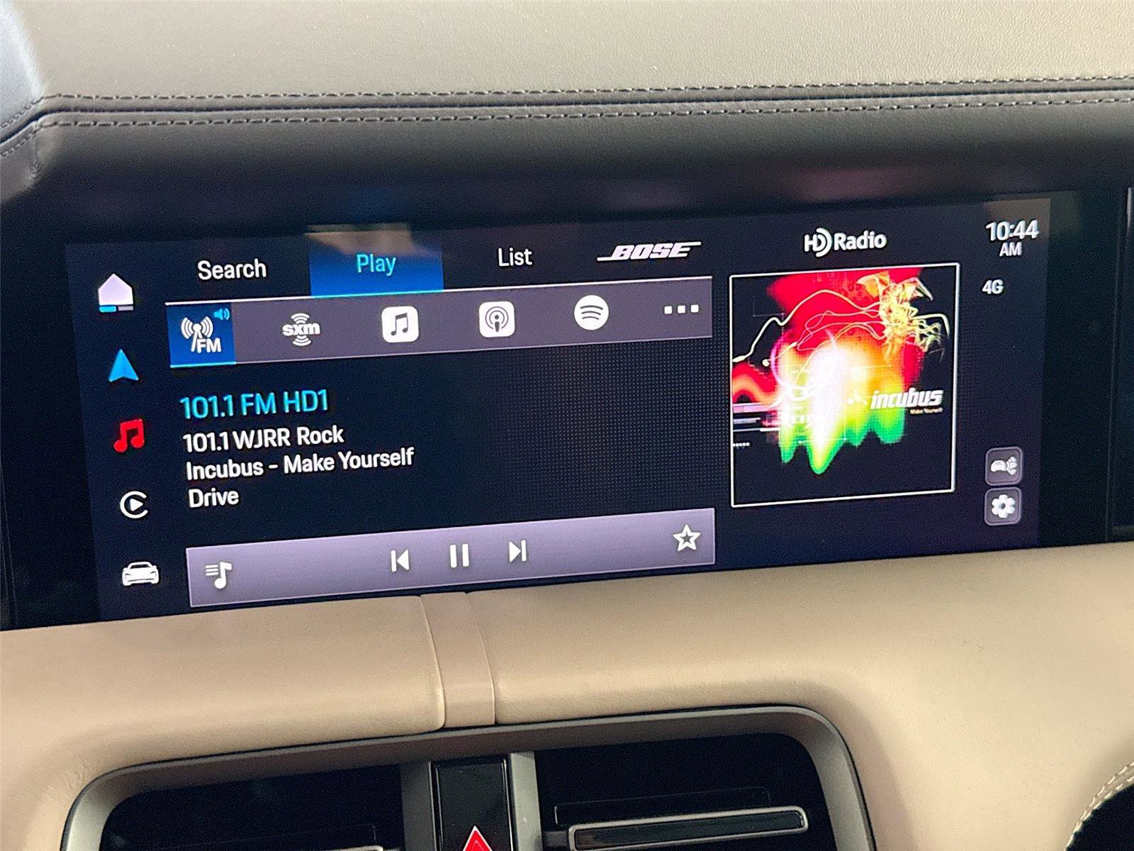 Used 2025 Porsche Taycan image 15