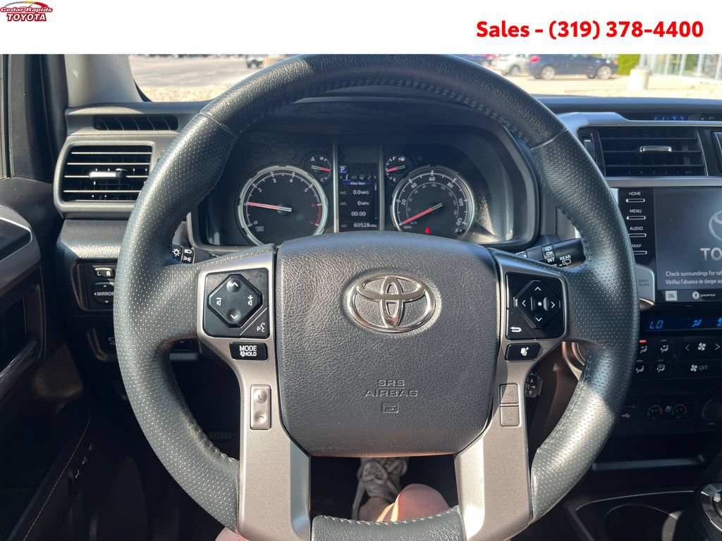 Certified 2022 Toyota 4Runner Limited AWD/4WD image 17
