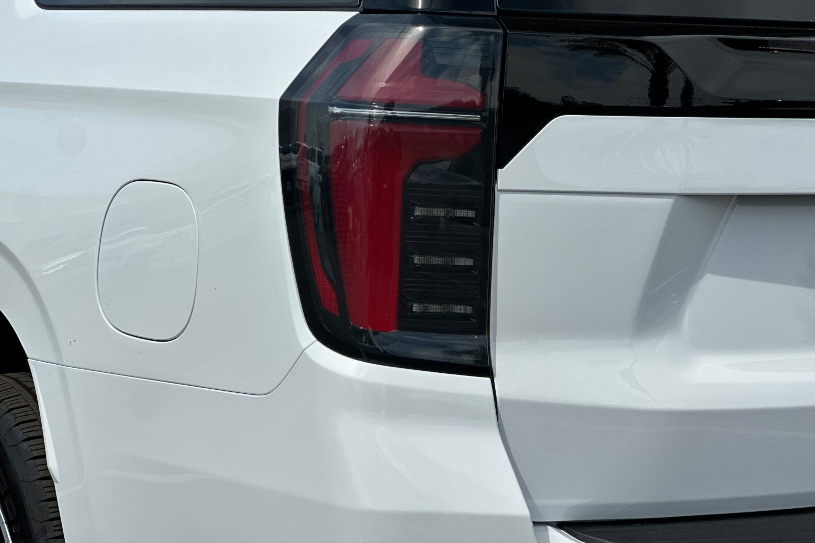 New 2026 Chevrolet Suburban LS w/ LPO, Dark Essentials Package image 28