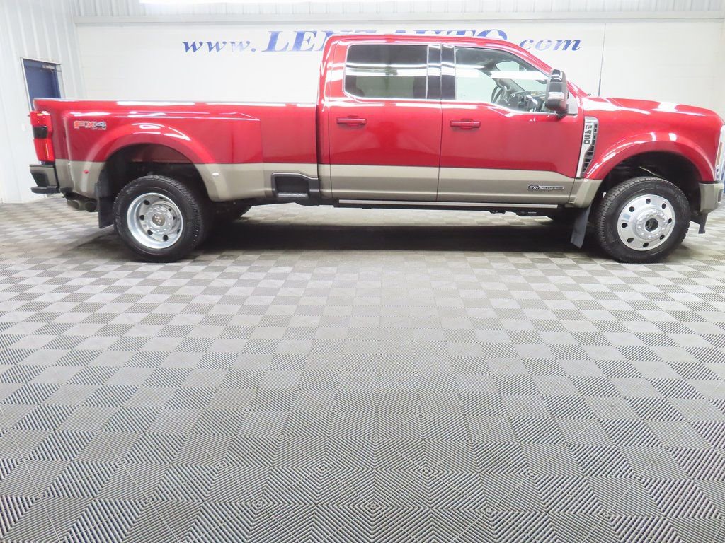 Used 2026 Ford F450 King Ranch w/ FX4 Off-Road Package AWD/4WD image 2
