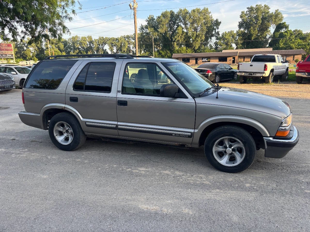 Used 2000 Chevrolet Blazer LS w/ LS Preferred Equipment Group