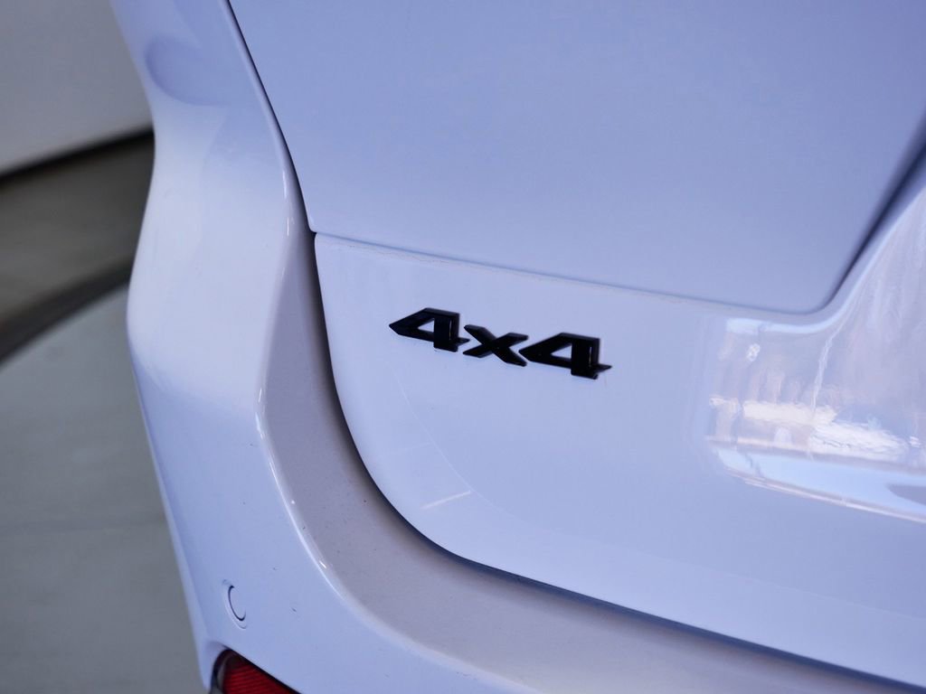 Certified 2025 Jeep Grand Cherokee L Limited w/ Luxury Tech Group II image 15