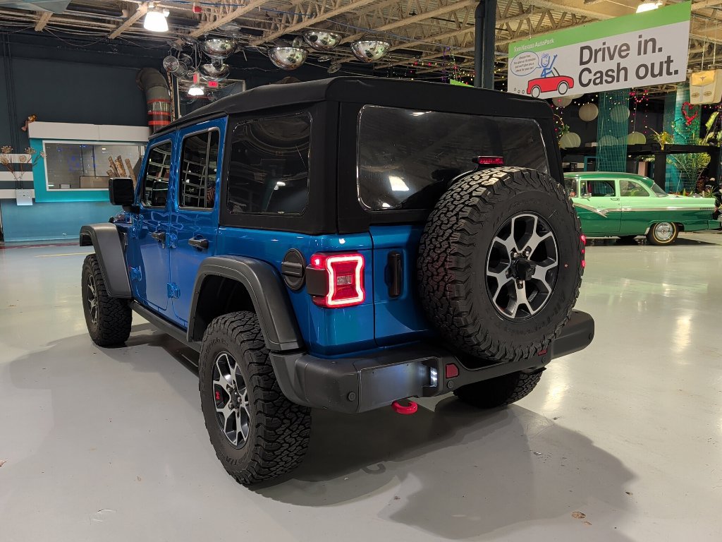 Used 2022 Jeep Wrangler Unlimited Rubicon w/ Dual Top Group AWD/4WD image 10