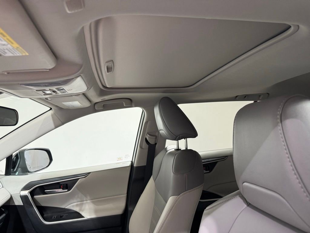Certified 2023 Toyota RAV4 XLE Premium AWD/4WD image 19