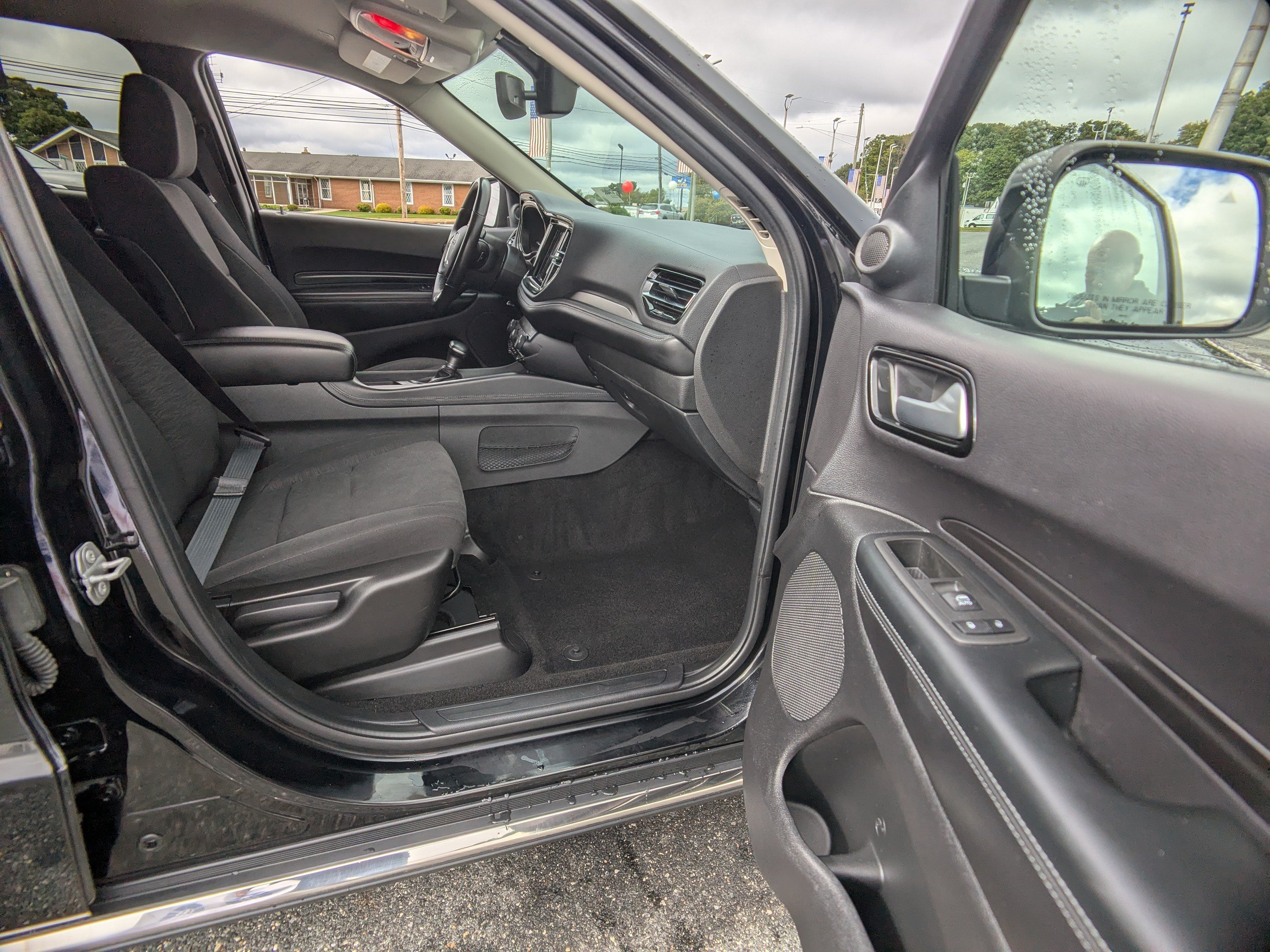 Used 2022 Dodge Durango SXT AWD/4WD image 12
