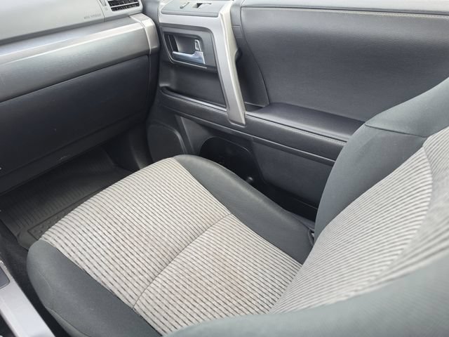 Used 2022 Toyota 4Runner SR5 AWD/4WD image 25