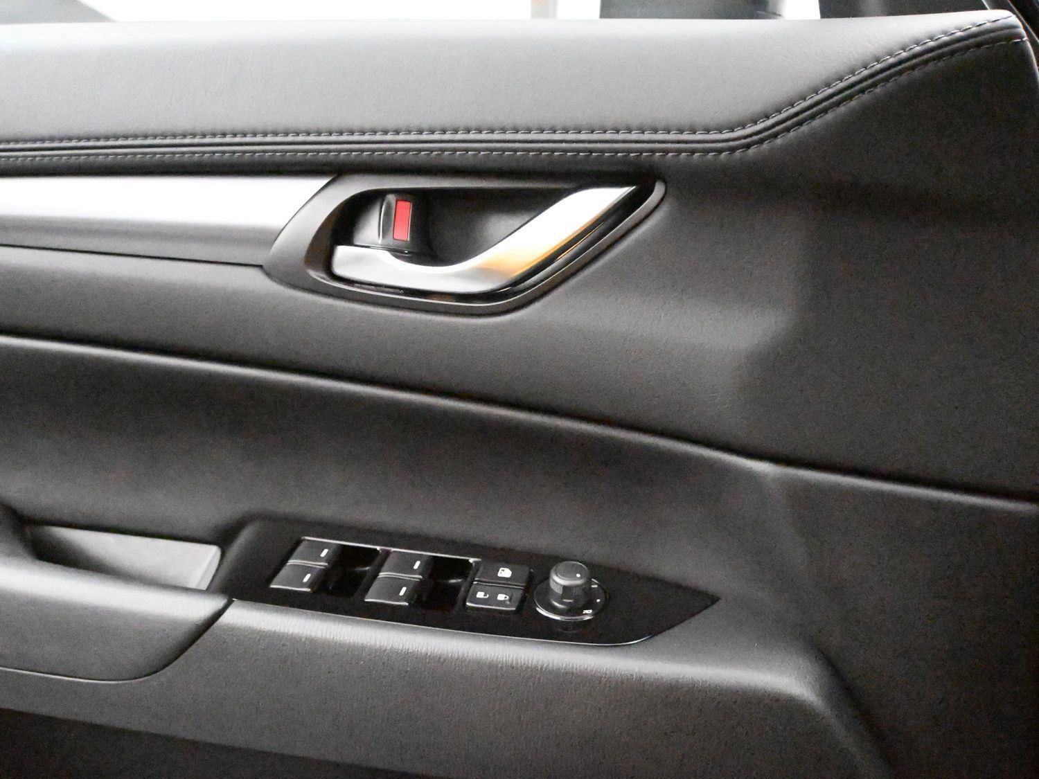 Used 2024 MAZDA CX-5 AWD 2.5 S w/ Select Package image 6